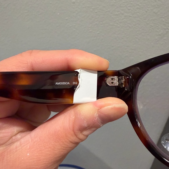 Alexander McQueen Brown Tortoise Reader - Picture 7 of 7